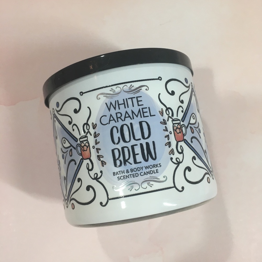 Bath & Body Works White Caramel Cold Brew Candle